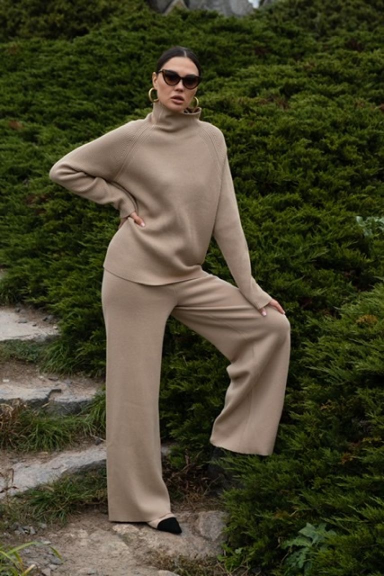 Viamaro Casual sweater fuschia merino back